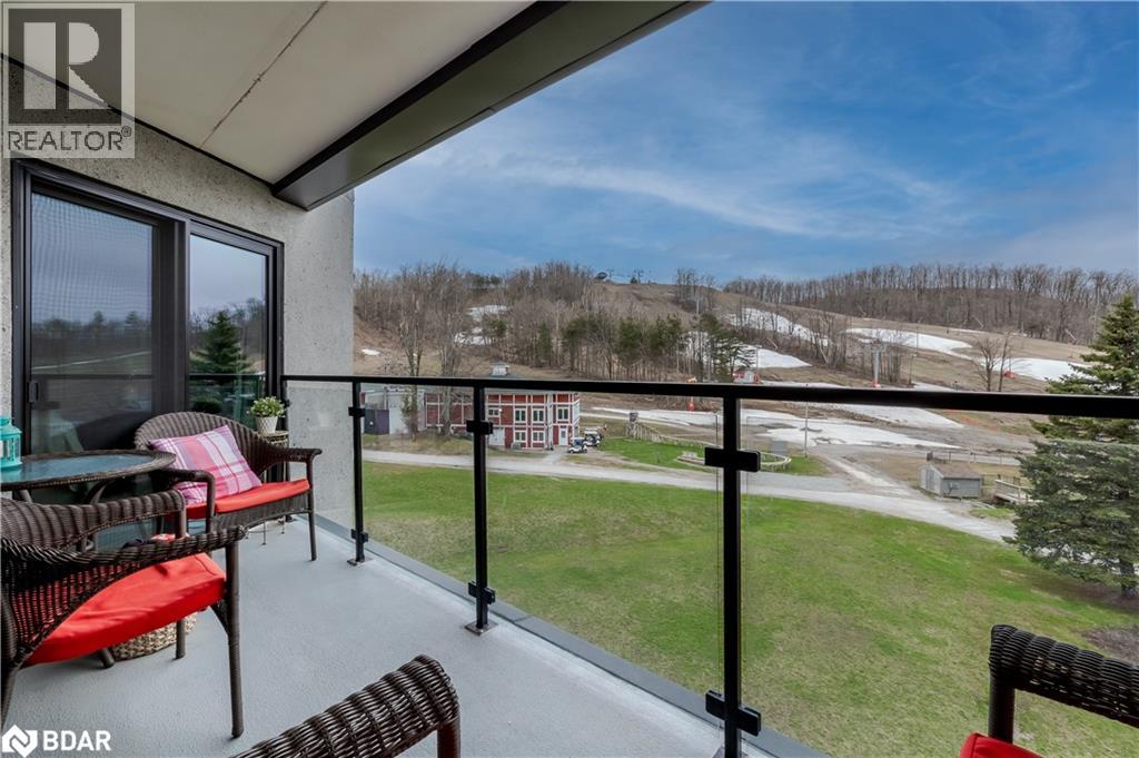 Photo 28 of 80 Horseshoe Valley Boulevard Unit 302, Oromedonte ON