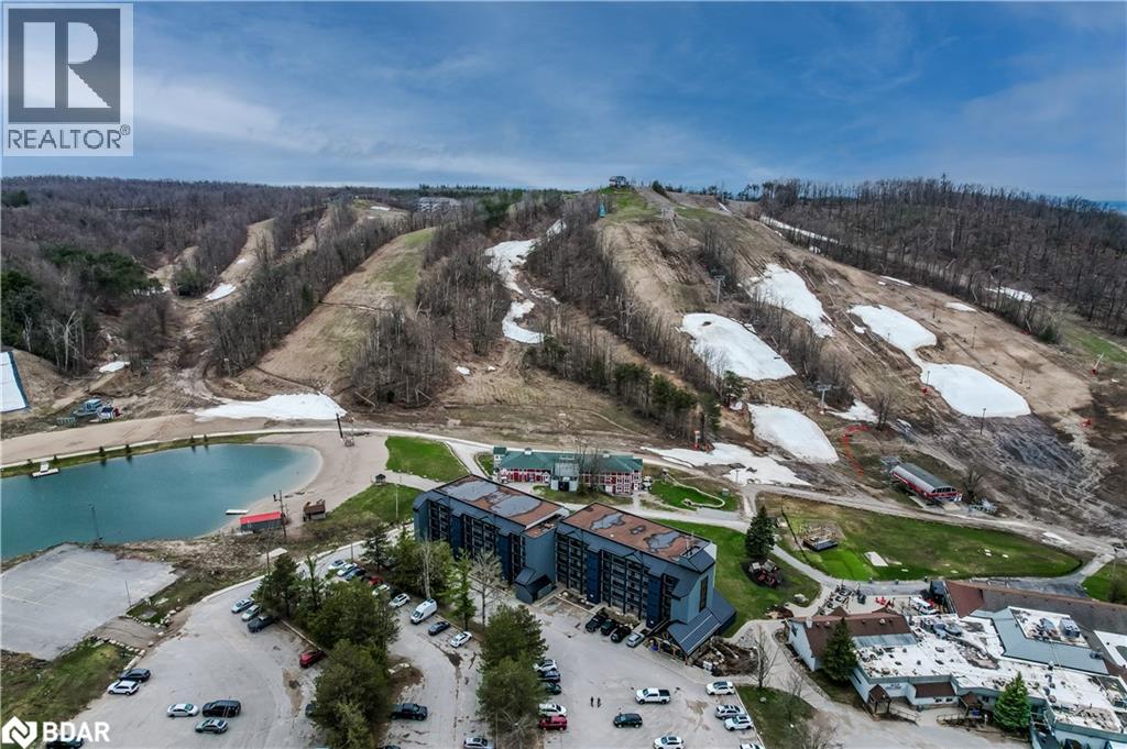 Photo 32 of 80 Horseshoe Valley Boulevard Unit 302, Oromedonte ON