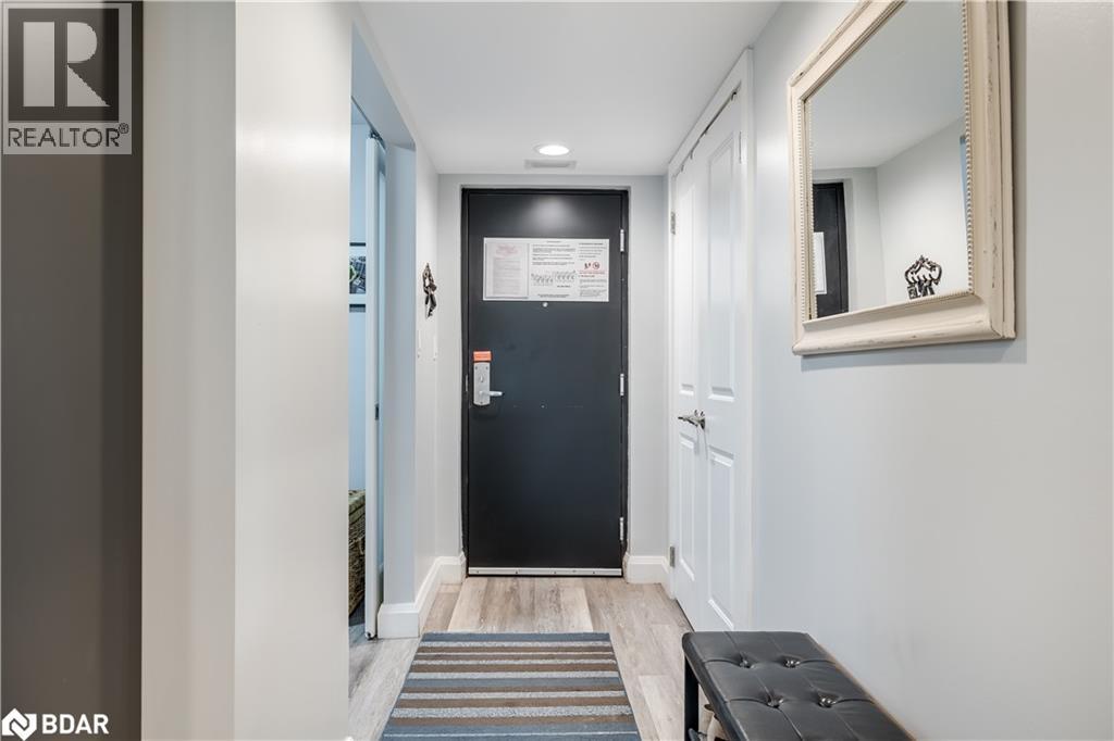 Photo 4 of 80 Horseshoe Valley Boulevard Unit 302, Oromedonte ON