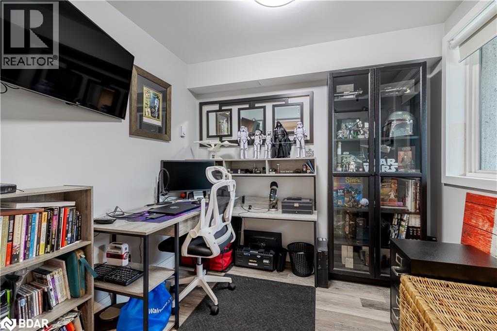 Photo 6 of 80 Horseshoe Valley Boulevard Unit 302, Oromedonte ON