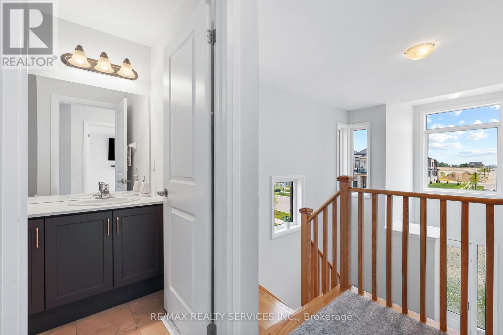 Photo 26 of 839 Sobeski Avenue, Woodstock ON