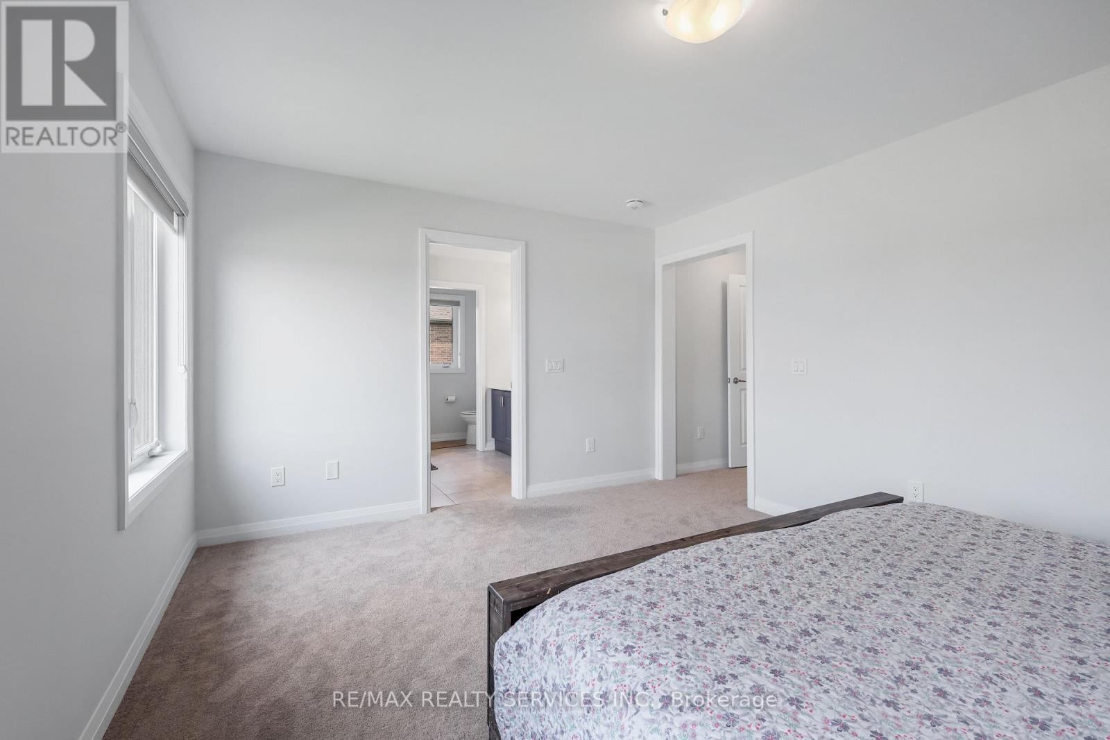 Photo 31 of 839 Sobeski Avenue, Woodstock ON