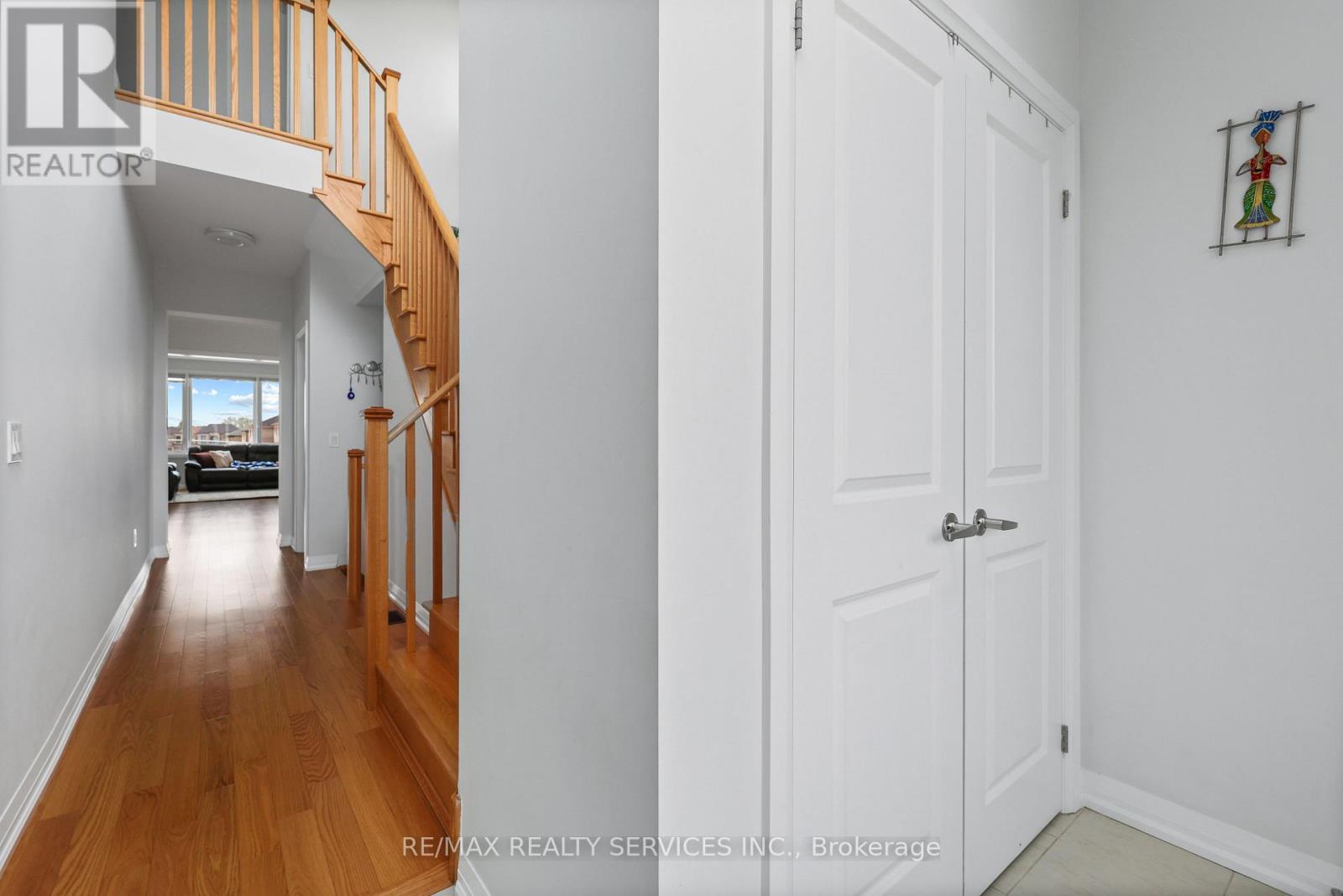 Photo 7 of 839 Sobeski Avenue, Woodstock ON