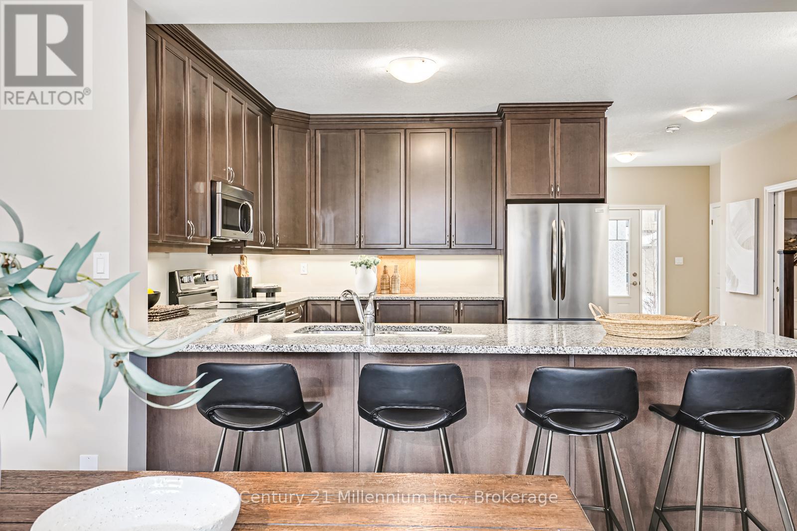 Photo 11 of 133 Conservation Way, Collingwood ON