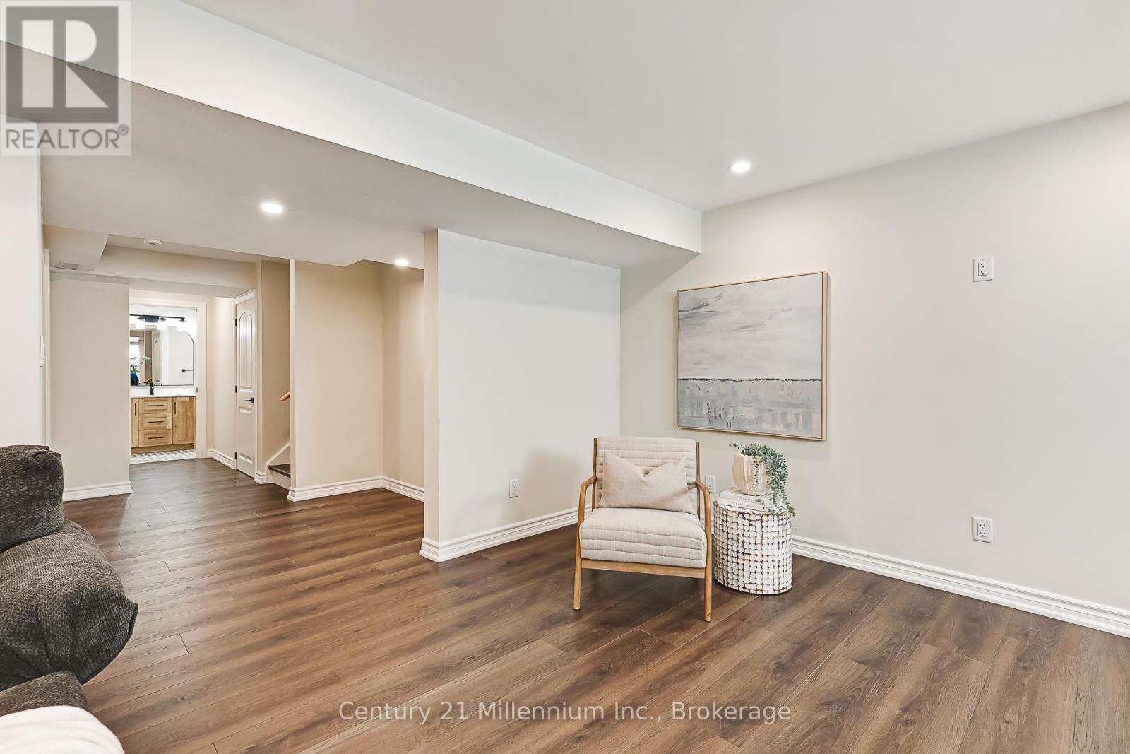 Photo 32 of 133 Conservation Way, Collingwood ON