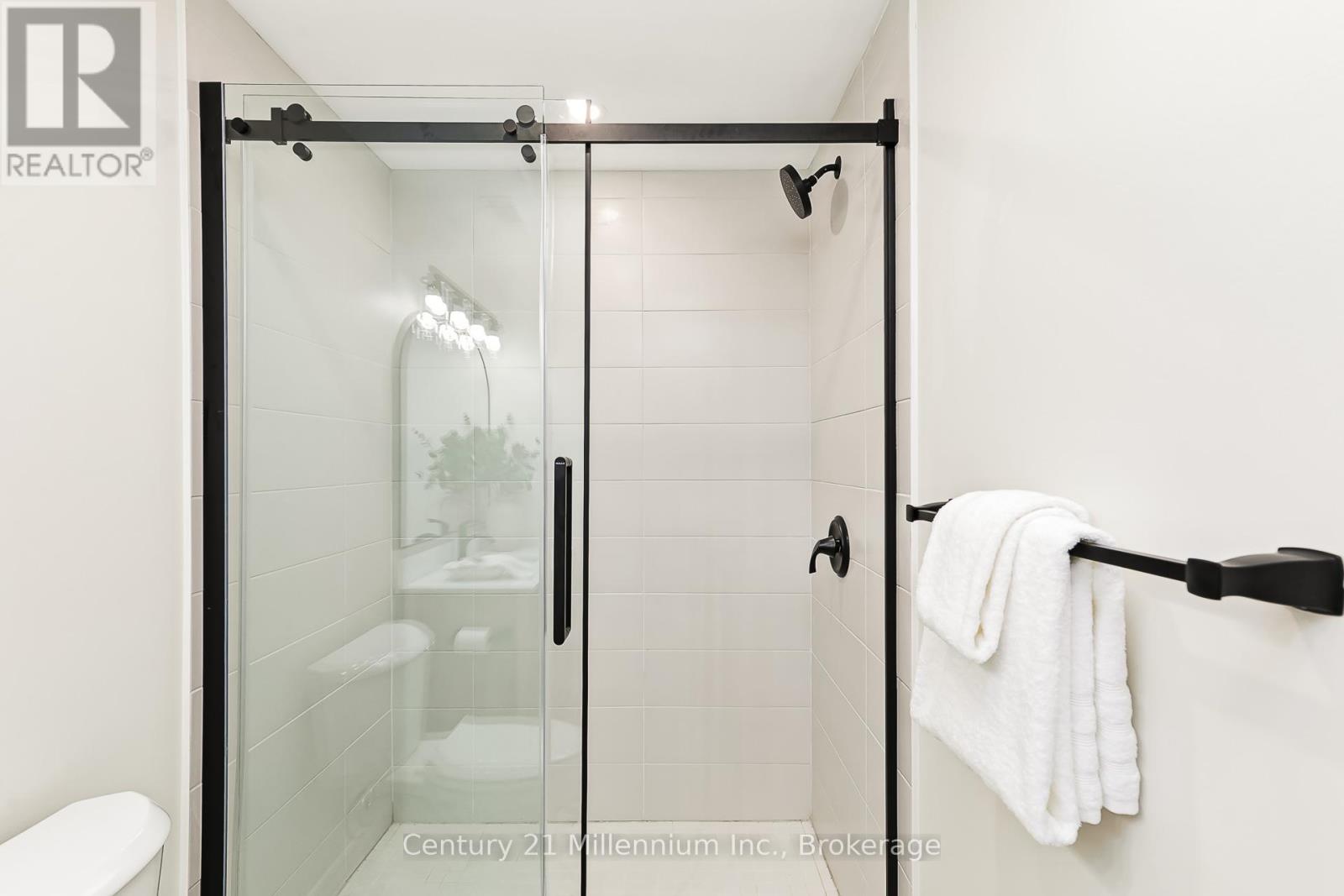 Photo 29 of 133 Conservation Way, Collingwood ON