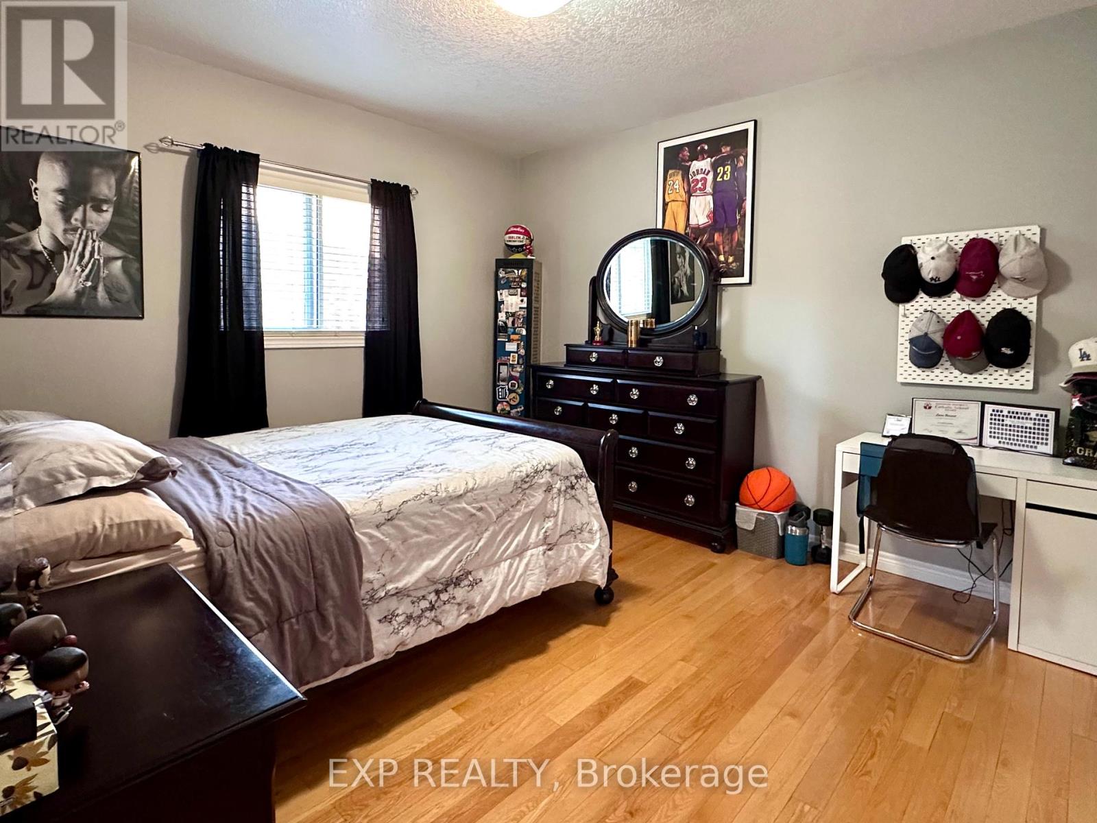 Photo 25 of 1 Falconridge Court, St Thomas ON