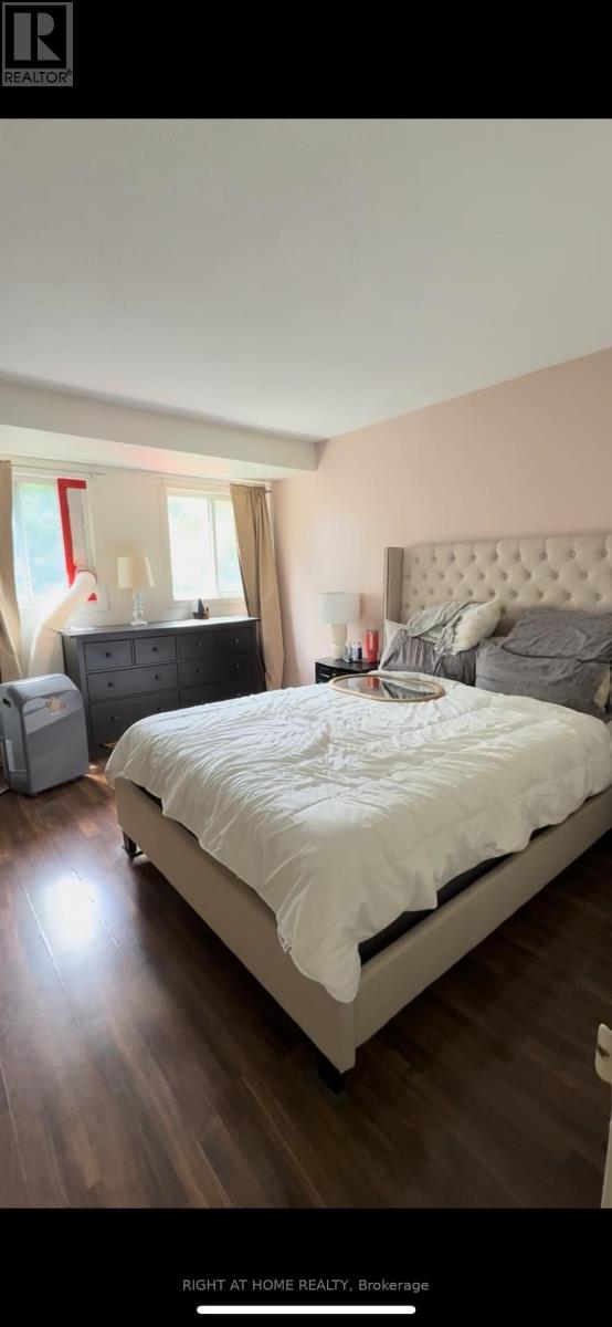 Photo 6 of 3110 Quail Drive, Ottawa ON