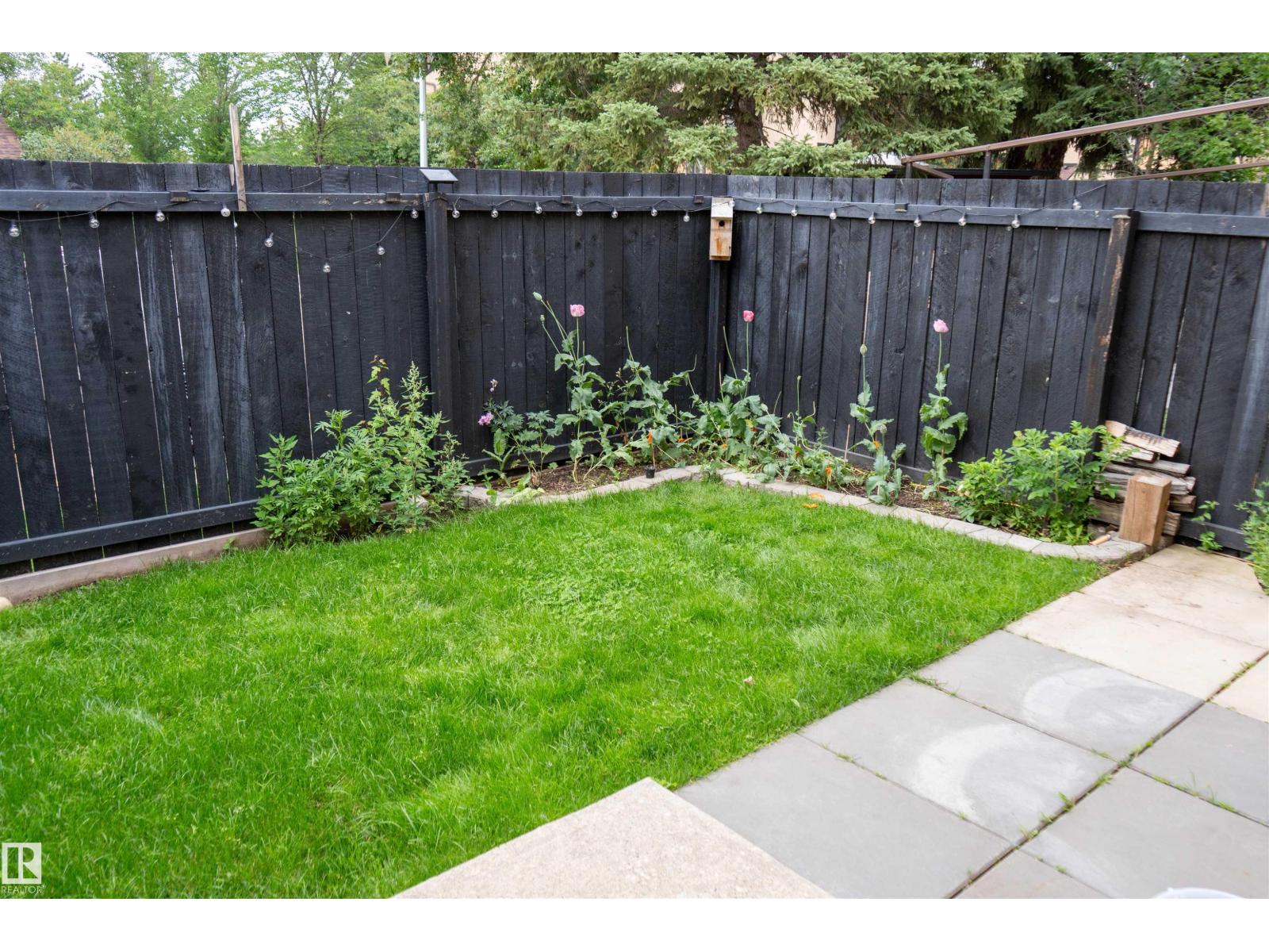 Photo 23 of 12070 25 Av Nw, Edmonton AB