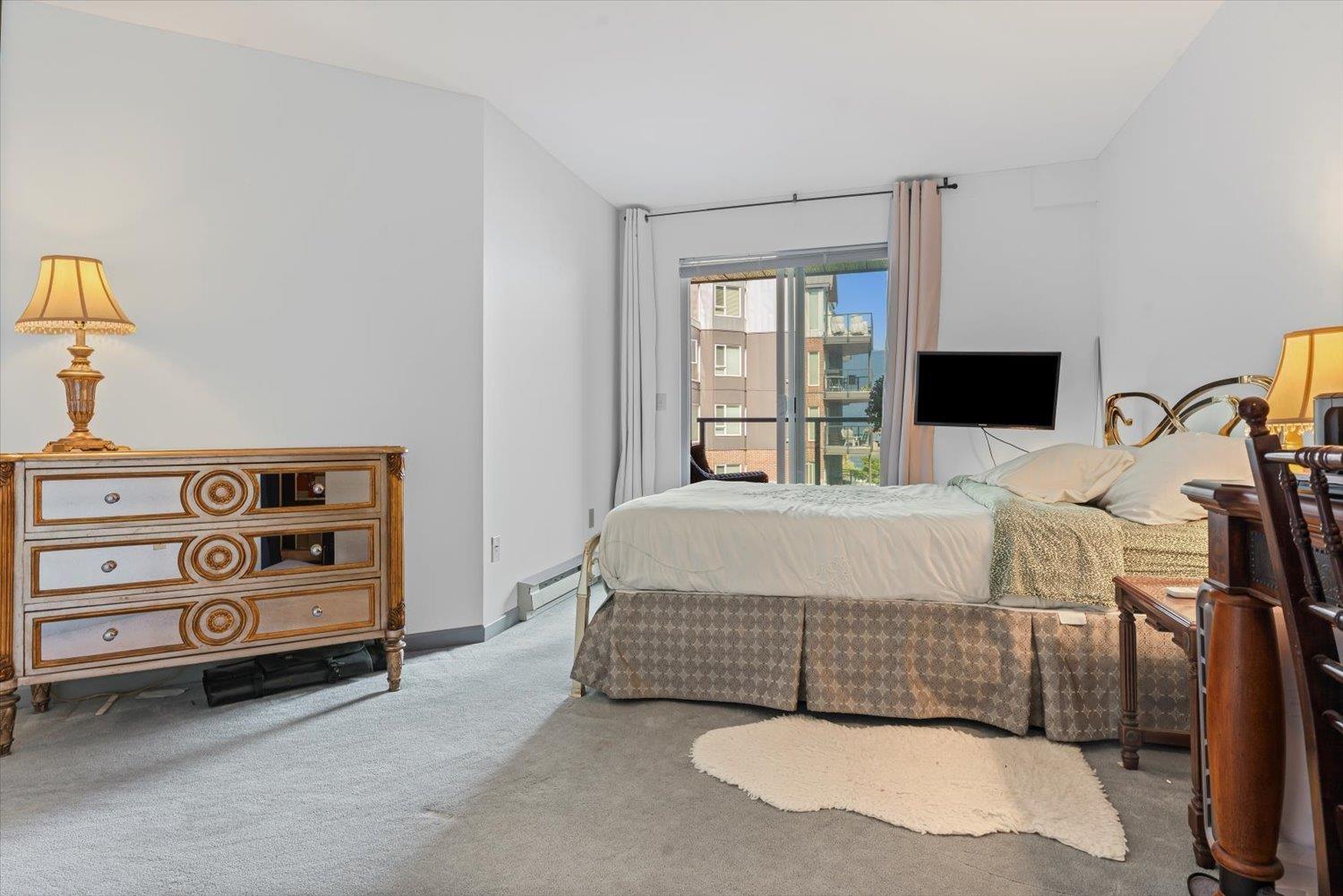 209 378 ESPLANADE AVENUE, Harrison Hot Springs, Harrison Hot Springs