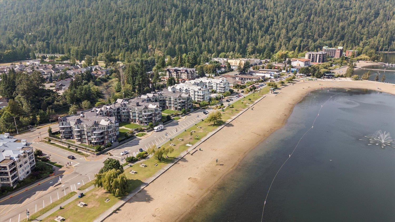 209 378 ESPLANADE AVENUE, Harrison Hot Springs, Harrison Hot Springs