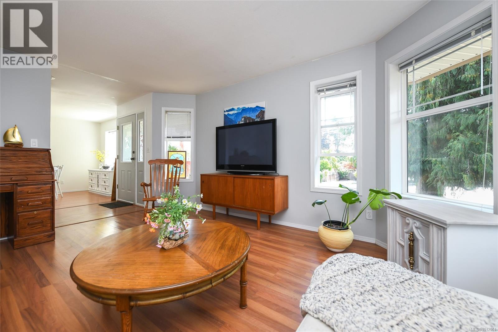 B 1188 Lewis Ave, Courtenay