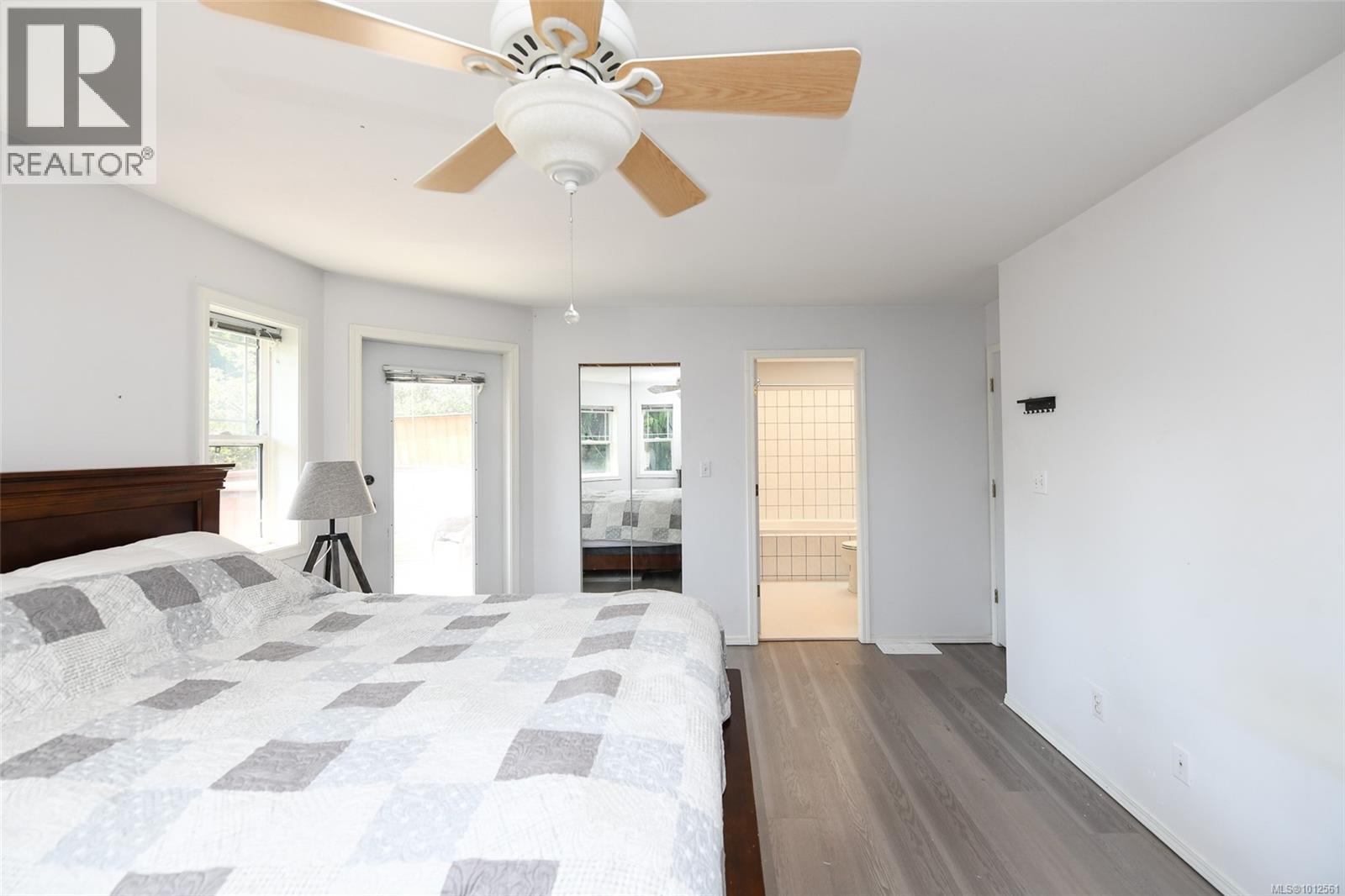 B 1188 Lewis Ave, Courtenay