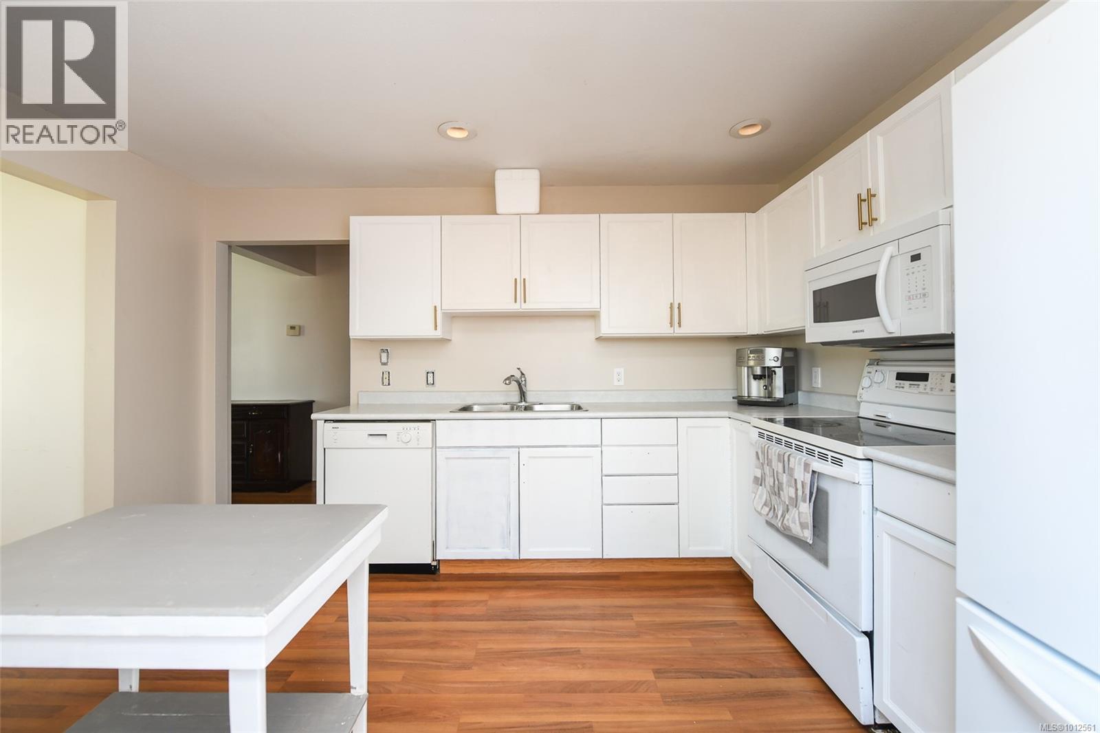 B 1188 Lewis Ave, Courtenay