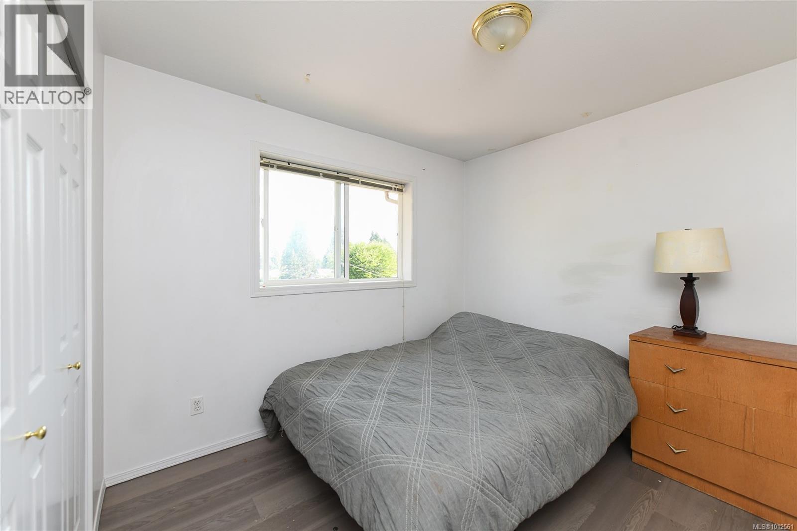 B 1188 Lewis Ave, Courtenay
