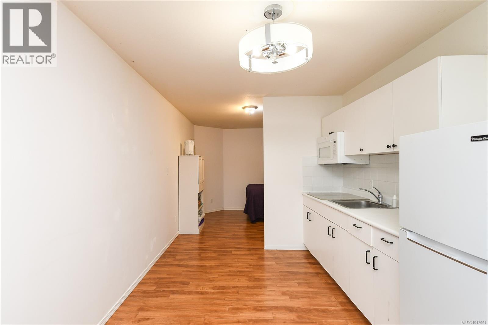 B 1188 Lewis Ave, Courtenay