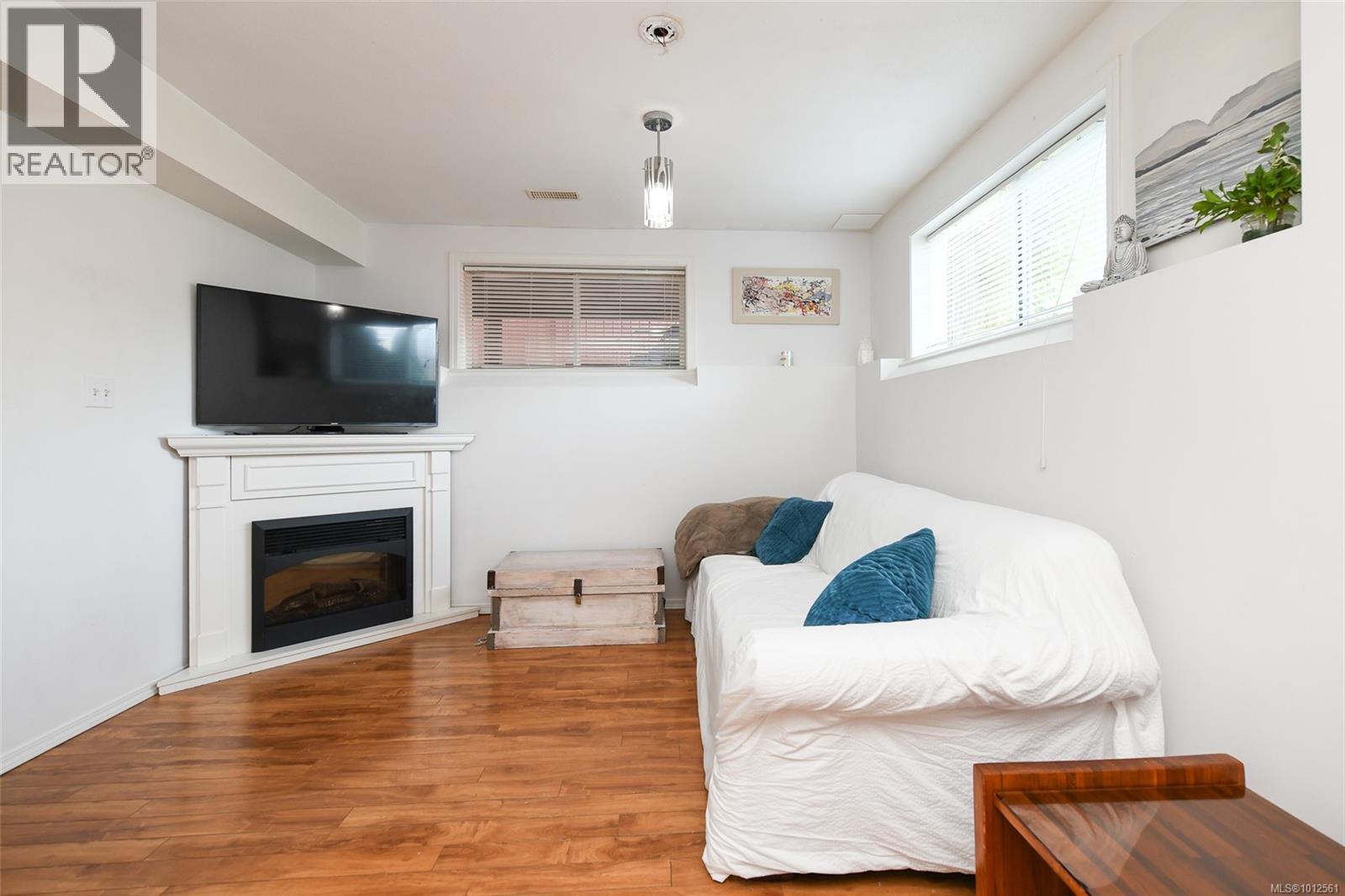 B 1188 Lewis Ave, Courtenay