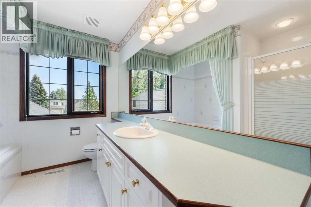 Single Family House for Sale in  Evergreen Hill SW Evergreen Calgary 