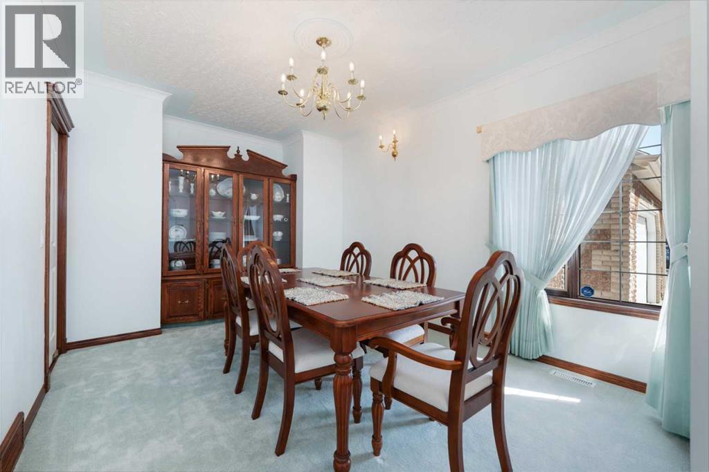 Single Family House for Sale in  Evergreen Hill SW Evergreen Calgary 