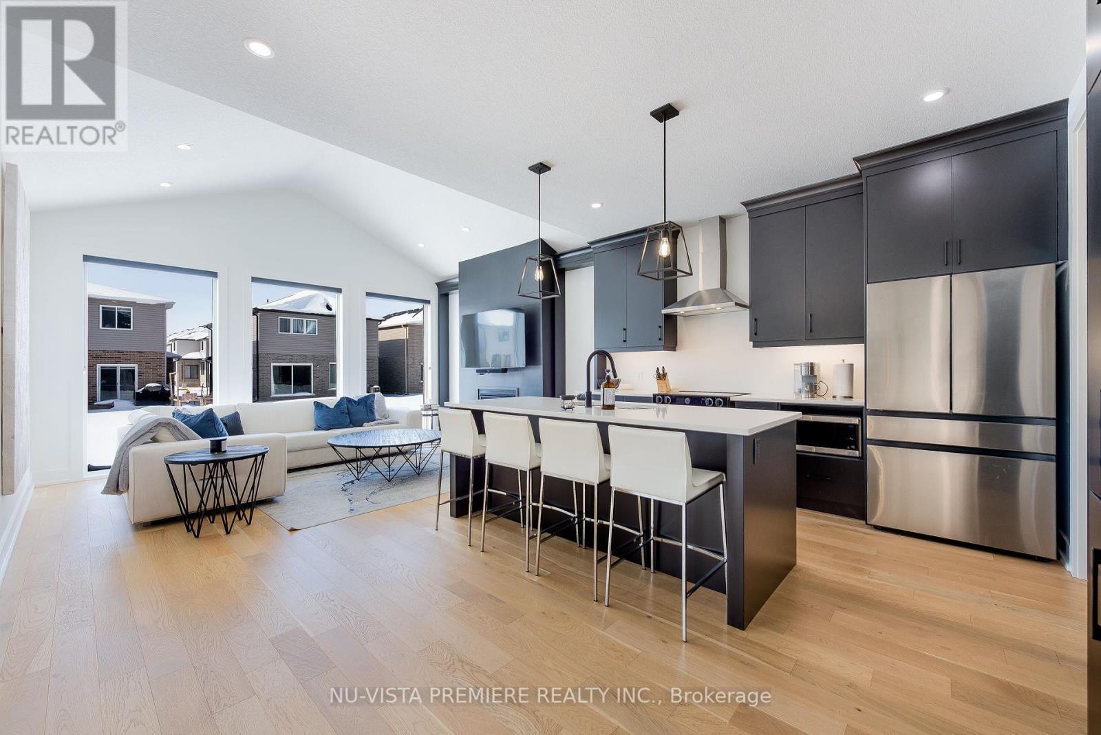 Photo 10 of 2228 Saddlerock Avenue, London North ON