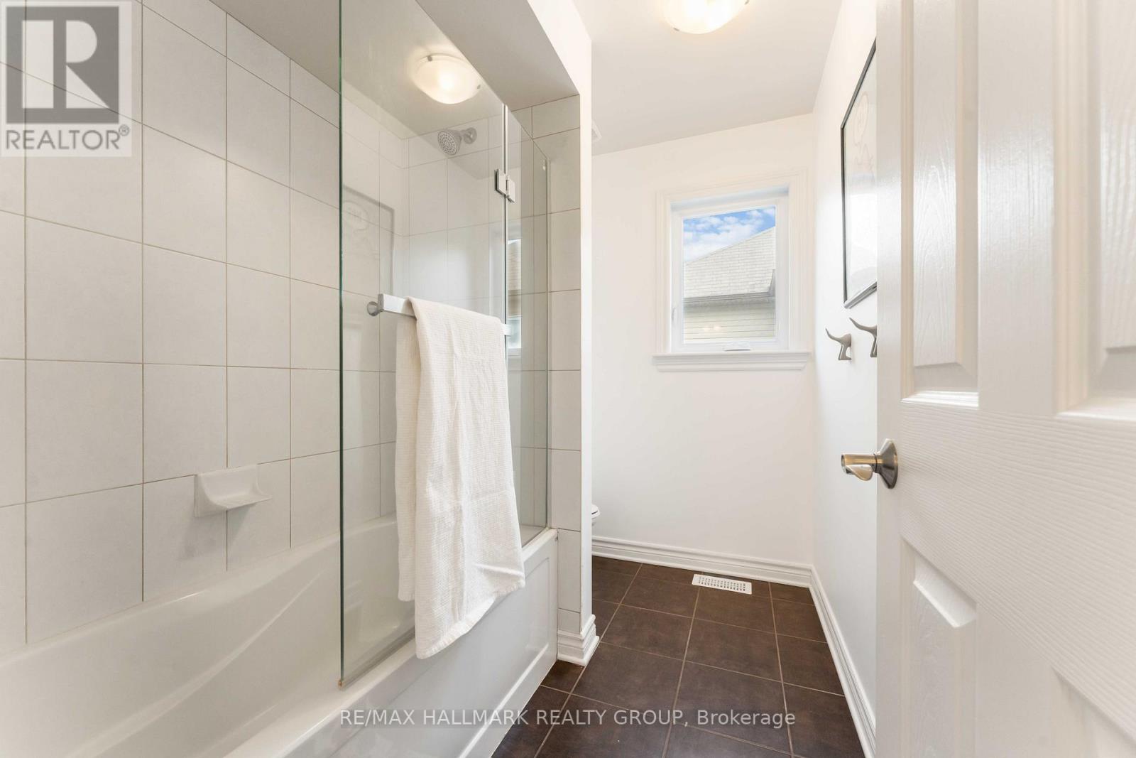 Photo 29 of 185 Charlies Lane, Ottawa ON