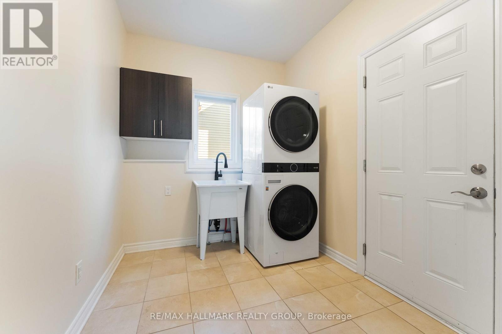 Photo 37 of 185 Charlies Lane, Ottawa ON