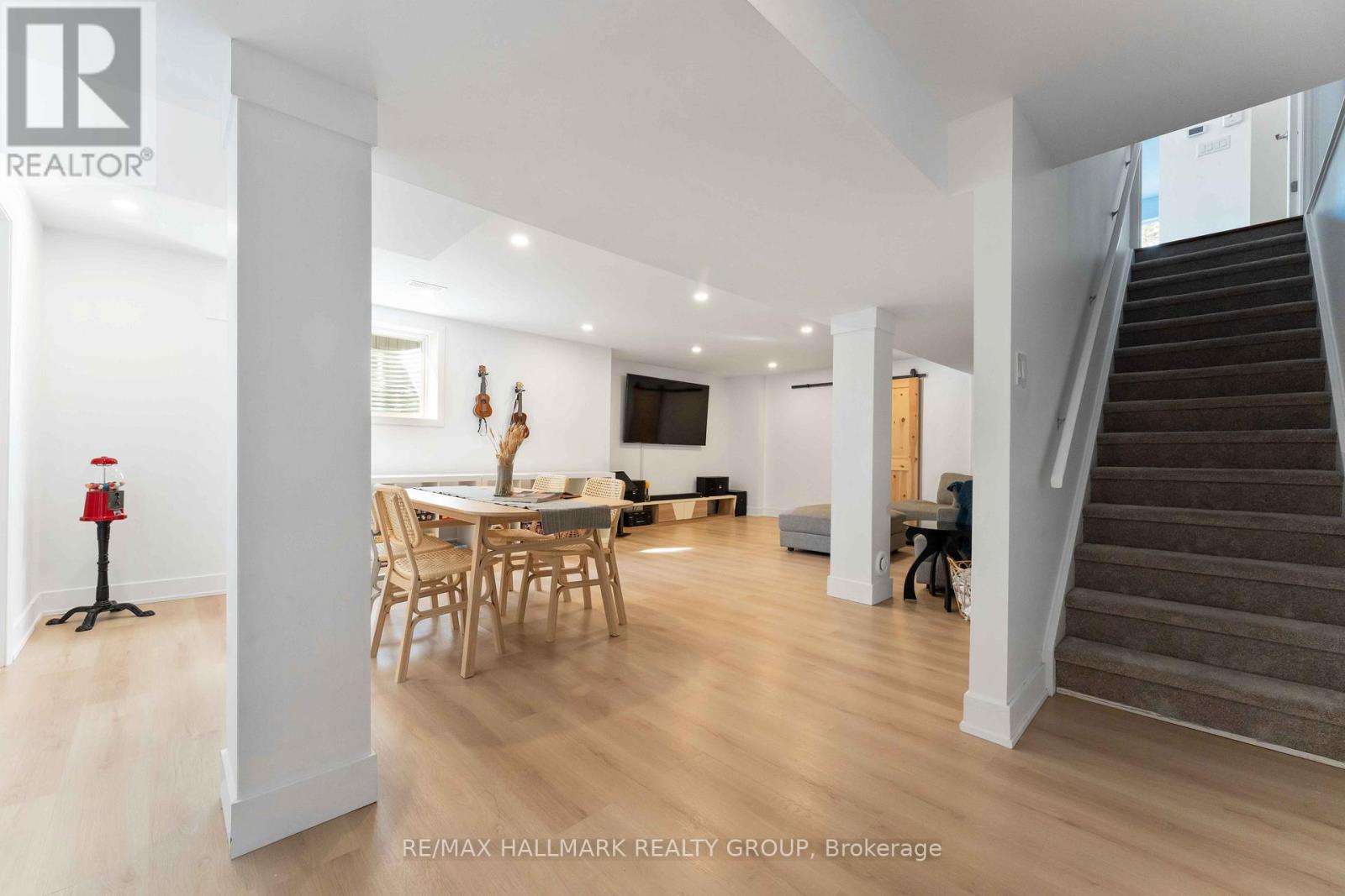 Photo 39 of 185 Charlies Lane, Ottawa ON