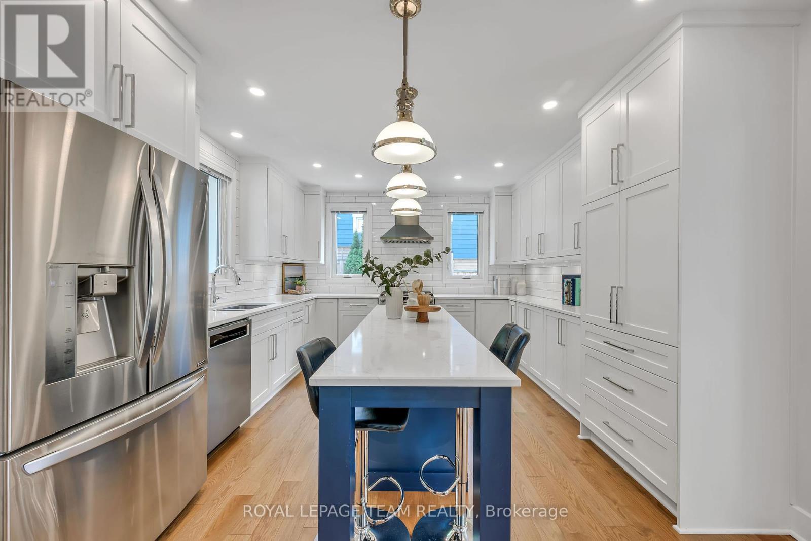 Photo 17 of 2233 Beaver Avenue, Ottawa ON