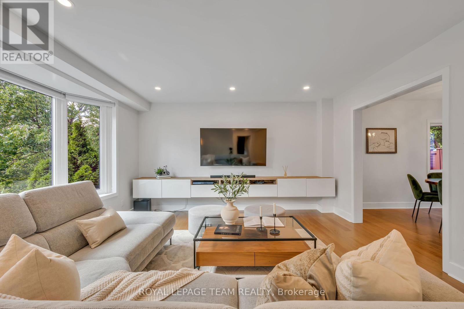 Photo 26 of 2233 Beaver Avenue, Ottawa ON