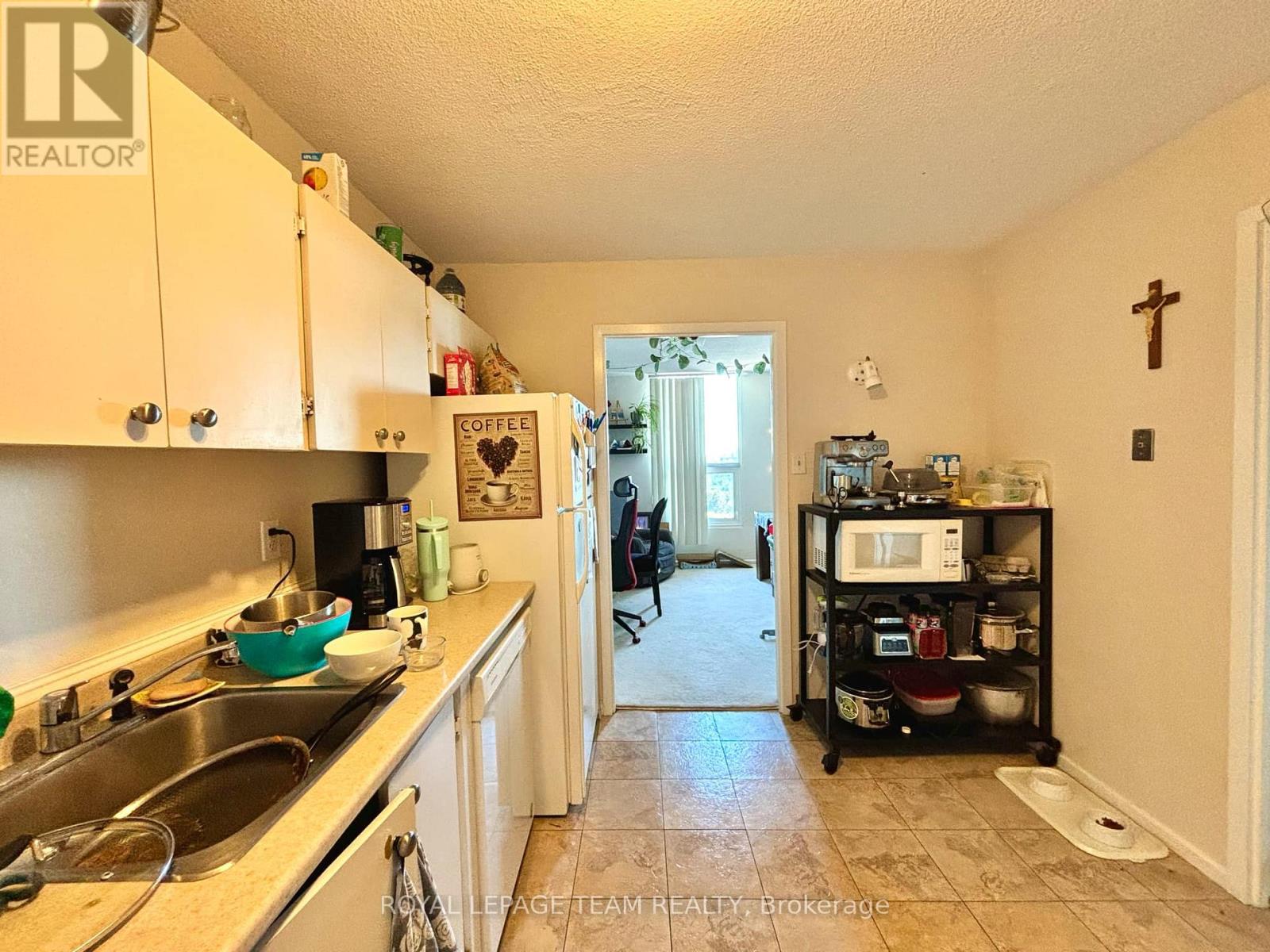 Photo 13 of 1101 2951 Riverside Drive, Ottawa ON