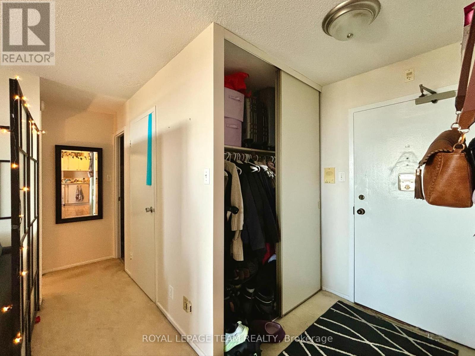 Photo 17 of 1101 2951 Riverside Drive, Ottawa ON