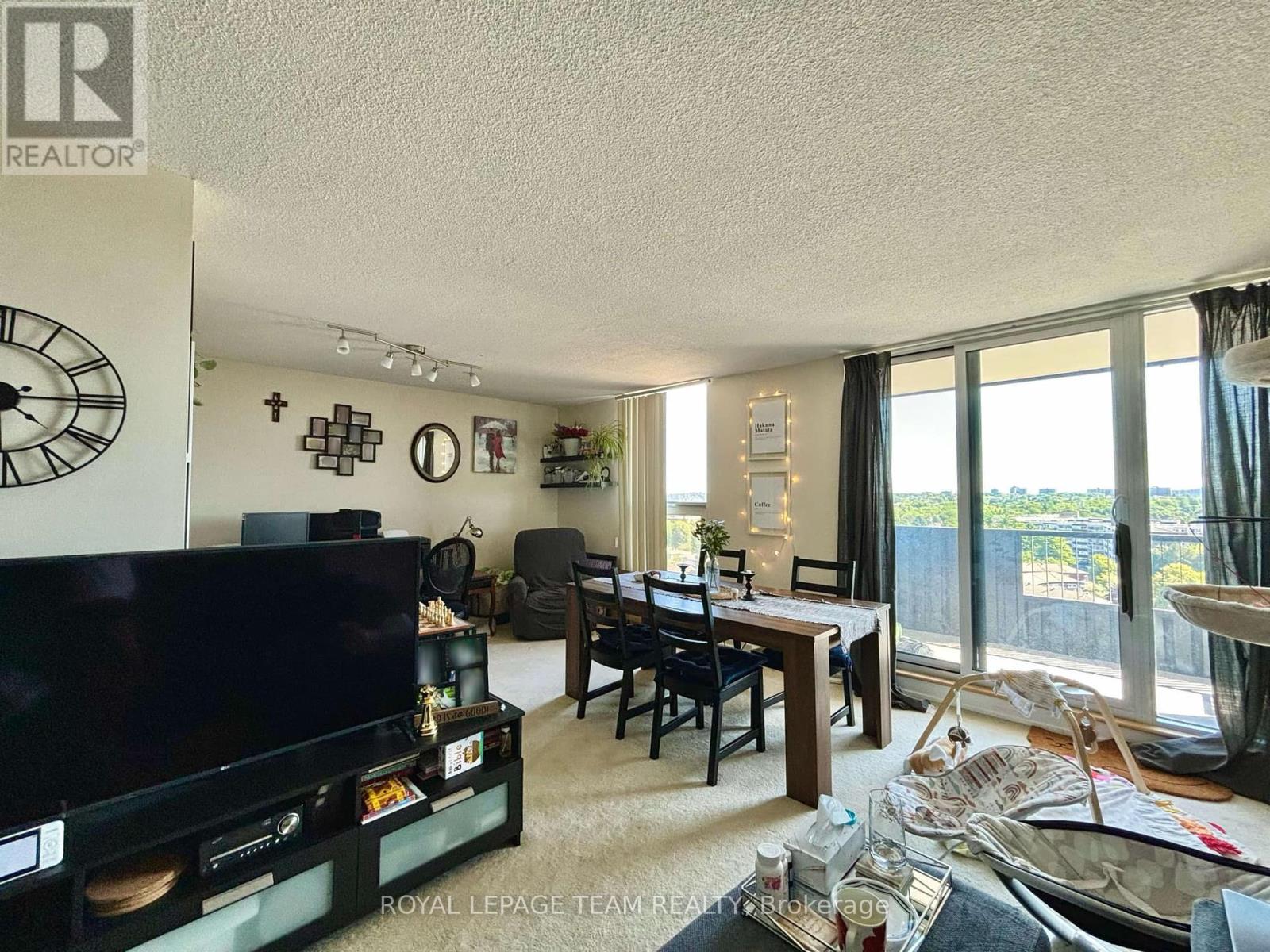 Photo 7 of 1101 2951 Riverside Drive, Ottawa ON