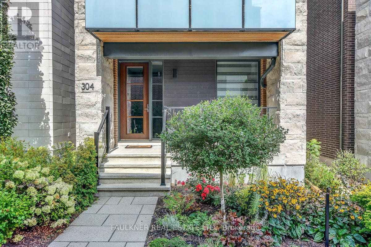 Photo 3 of 304 Sanctuary Private, Ottawa ON