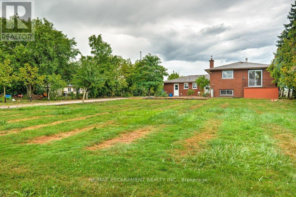 Photo 35 of 595 Green Mountain Road E, Hamilton ON