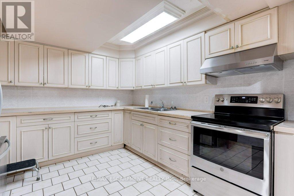 Photo 31 of 595 Green Mountain Road E, Hamilton ON
