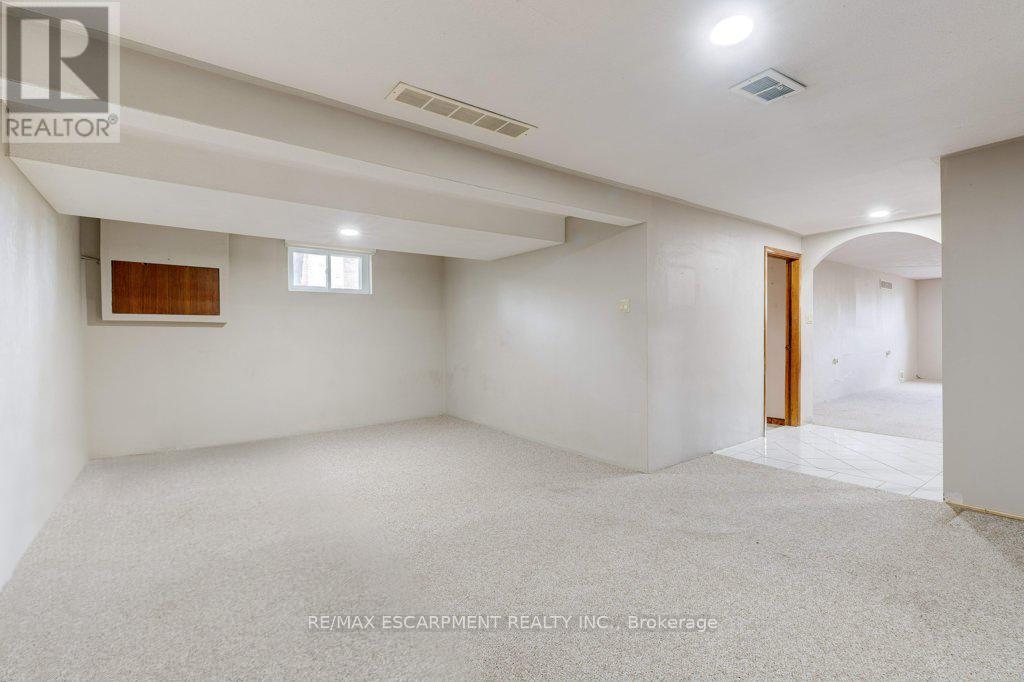 Photo 29 of 595 Green Mountain Road E, Hamilton ON