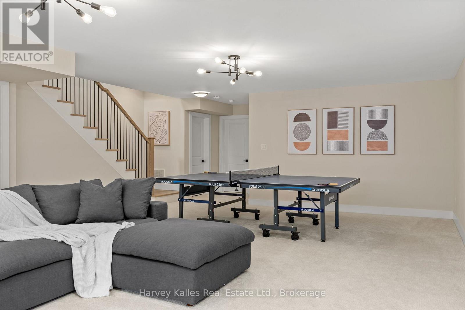 Photo 26 of 113 Black Willow Street, Blue Mountains ON