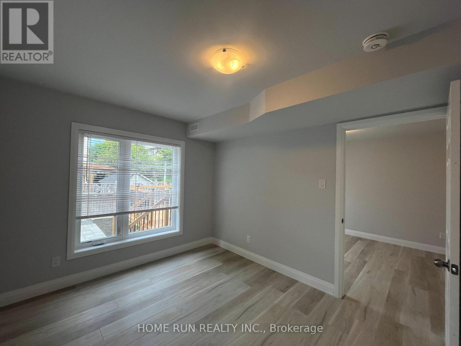 Photo 10 of B 87 Queen Mary Street, Ottawa ON