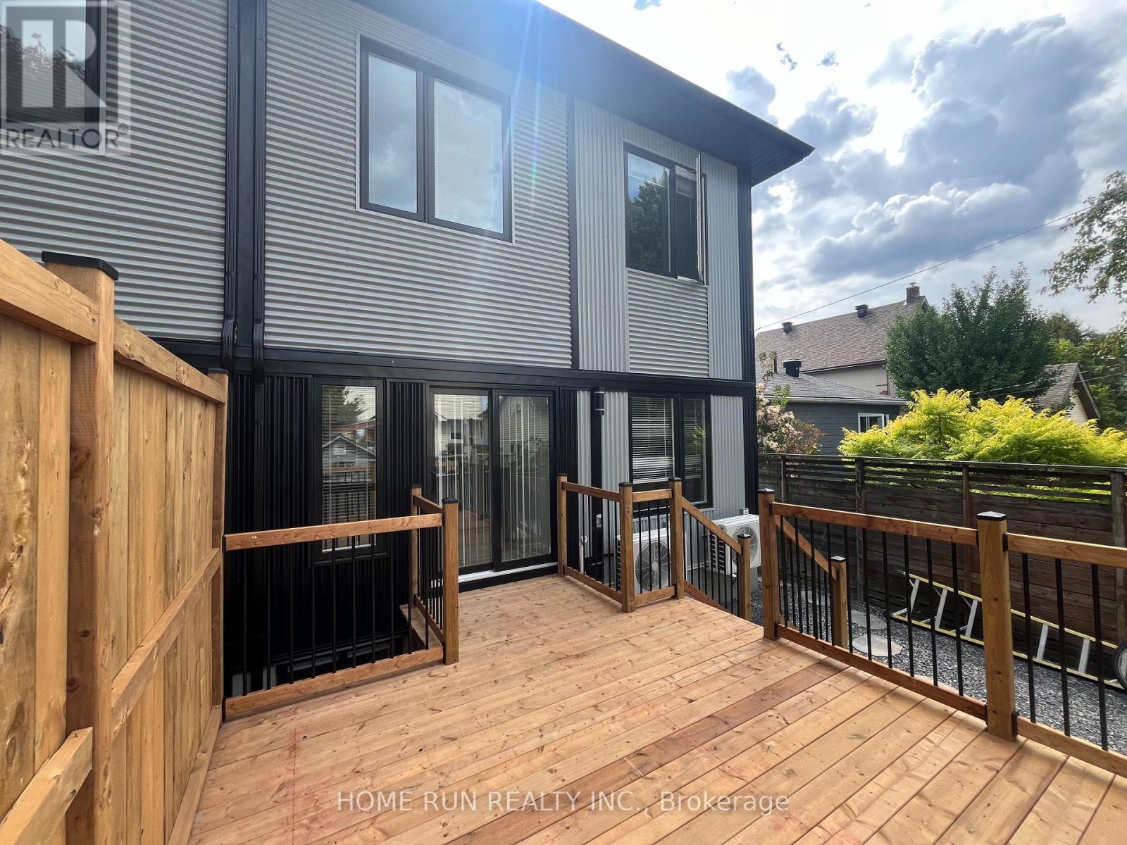 Photo 17 of B 87 Queen Mary Street, Ottawa ON