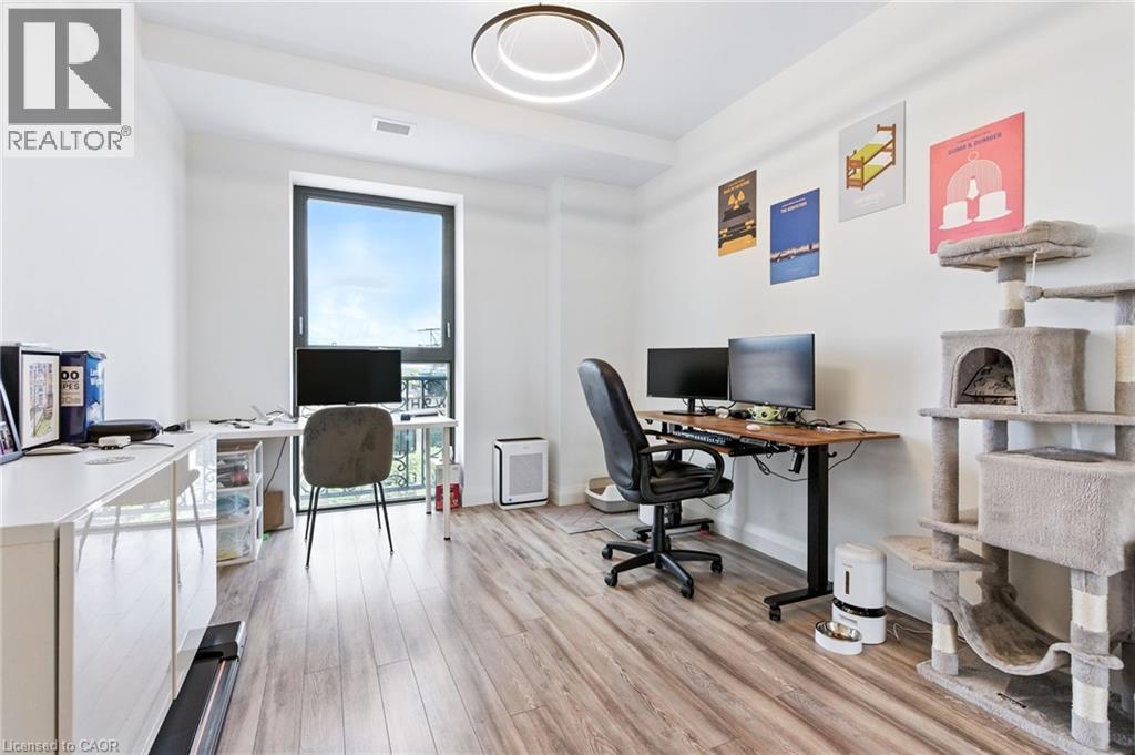 Photo 23 of 118 King Street E Unit 523, Hamilton ON
