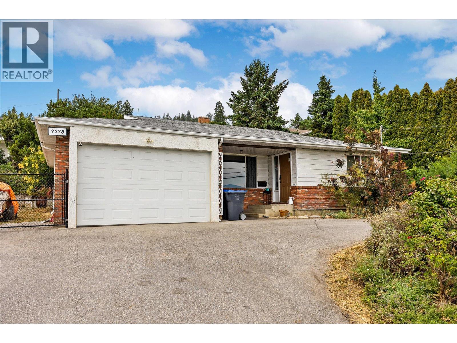 3278 Boucherie Road, West Kelowna