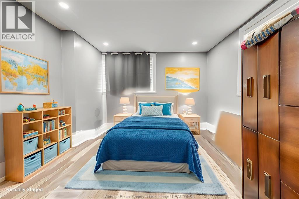 Photo 28 of 123 Park Avenue East, Chatham ON