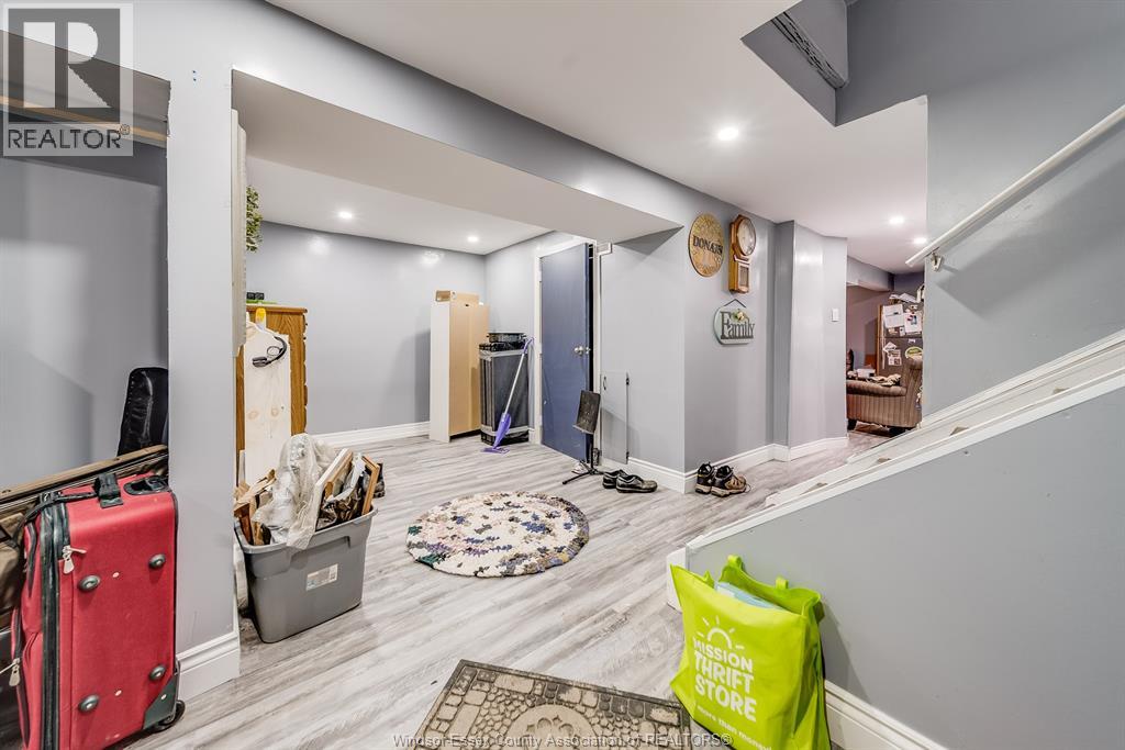 Photo 21 of 123 Park Avenue East, Chatham ON