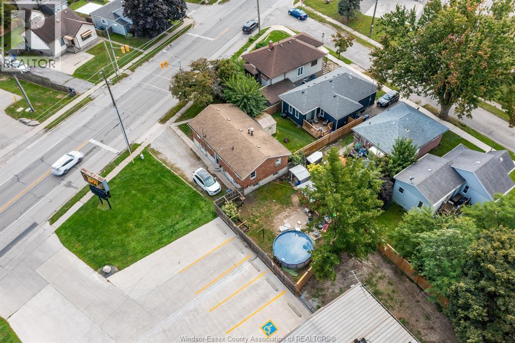 Photo 44 of 123 Park Avenue East, Chatham ON