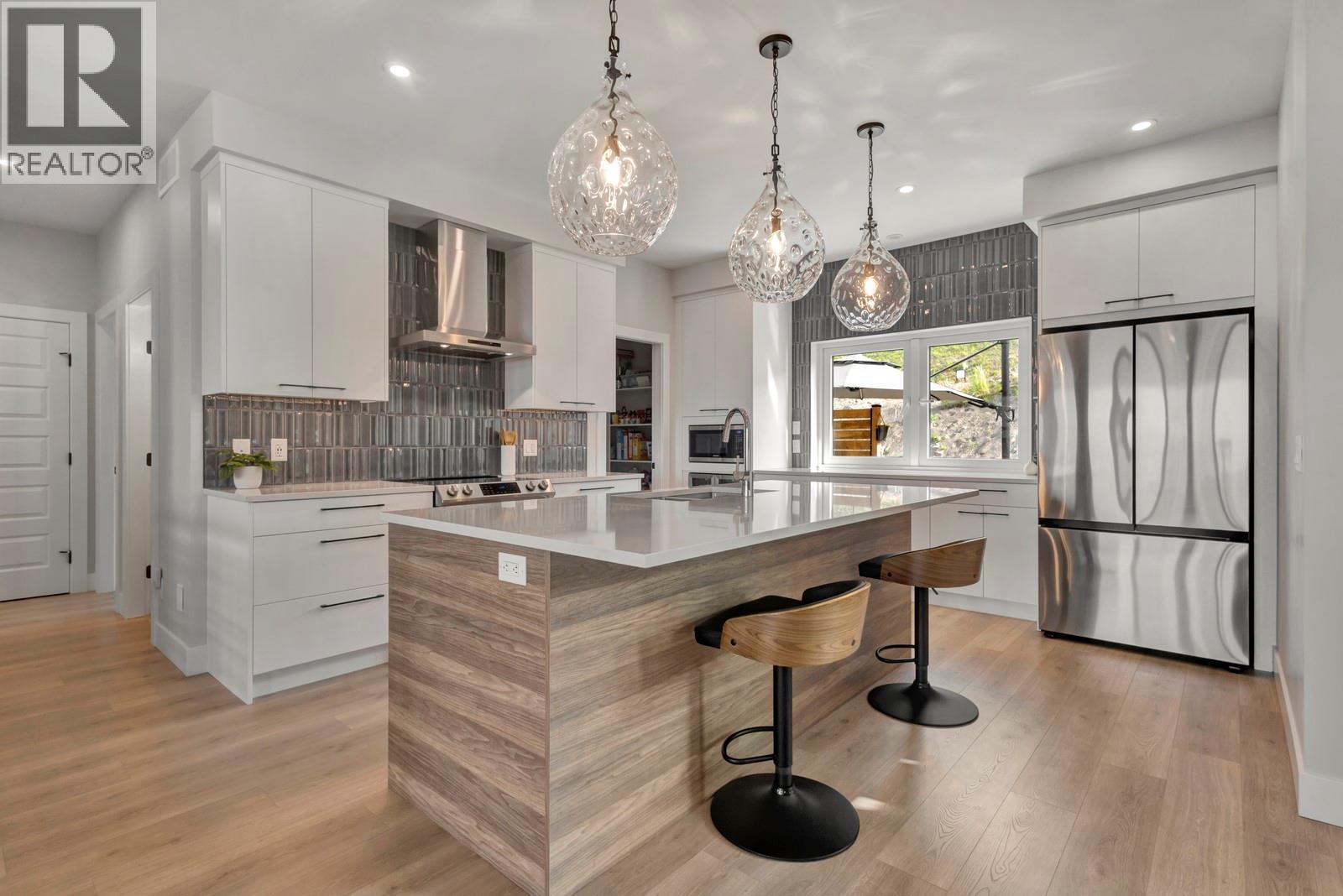 Photo 1 of 1131 Collinson Court, Kelowna BC