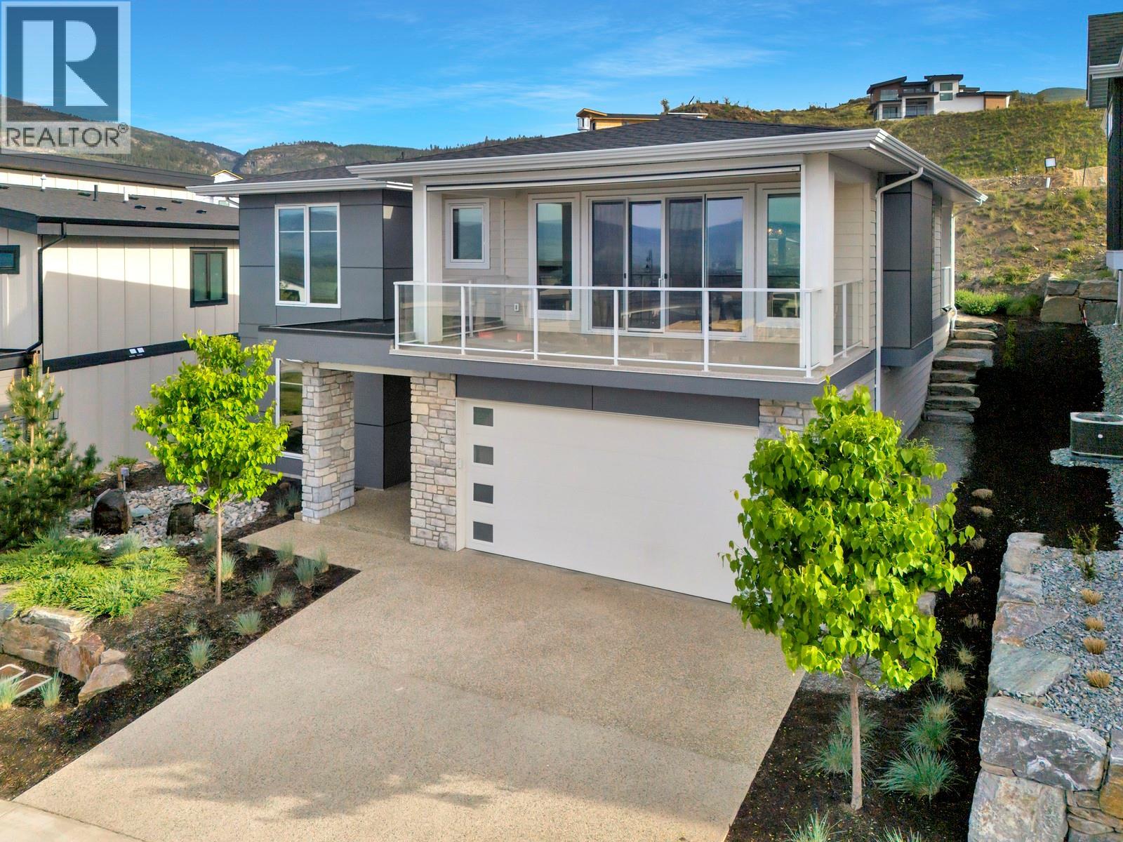 Photo 9 of 1131 Collinson Court, Kelowna BC