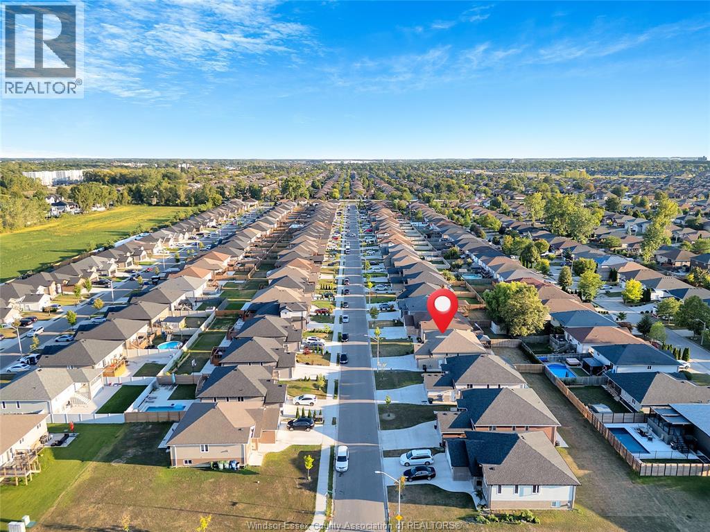 Photo 30 of 1029 Lublin Avenue, Windsor ON