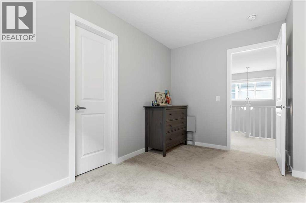 Photo 36 of 217 Magnolia Heath Se, Calgary AB
