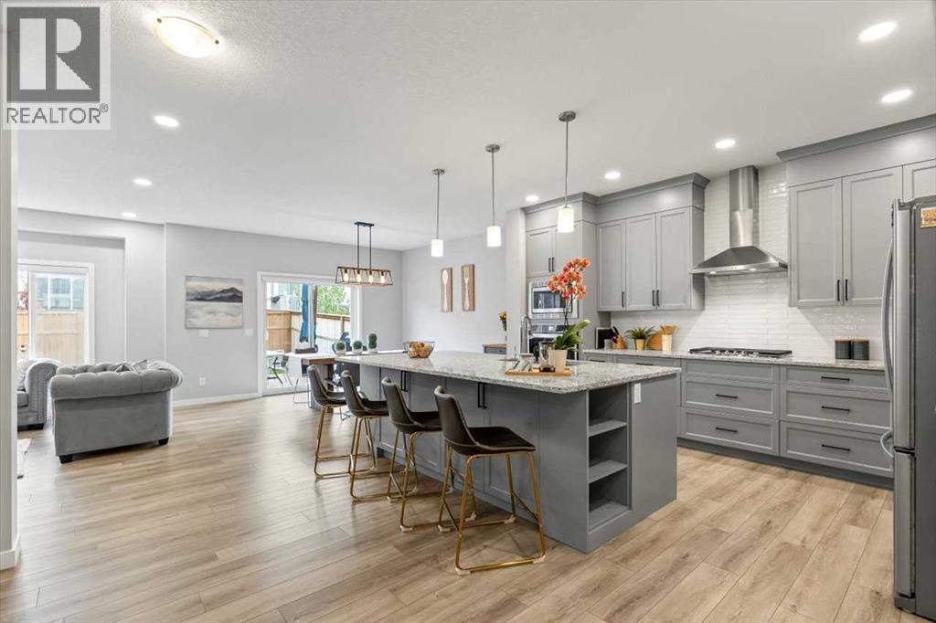 Photo 6 of 217 Magnolia Heath Se, Calgary AB