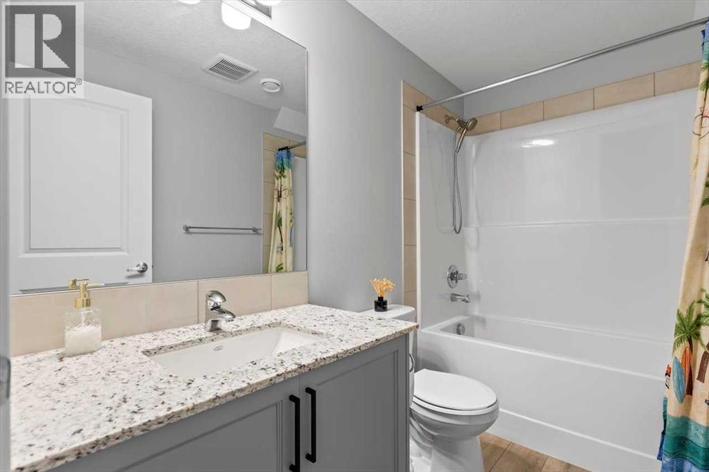 Photo 45 of 217 Magnolia Heath Se, Calgary AB